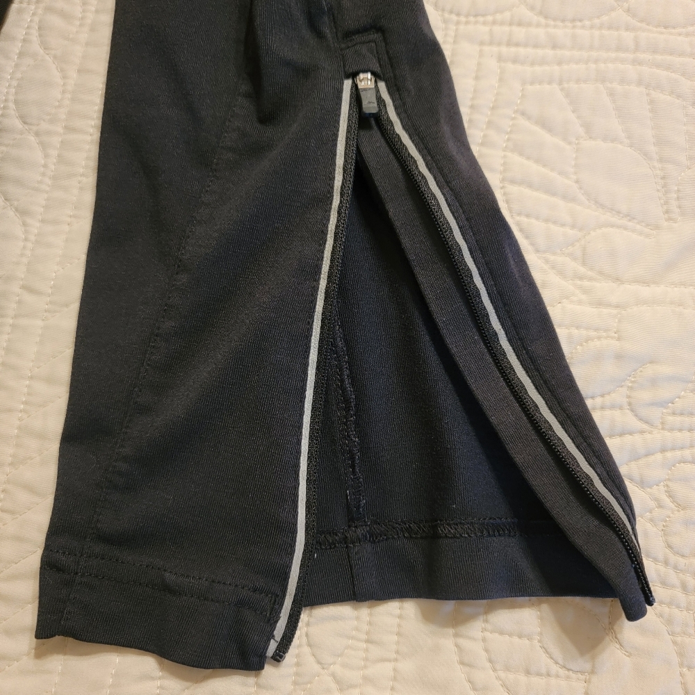 Brooks Women's Black Track Athletic Pants Sz M - Picture 4 of 4